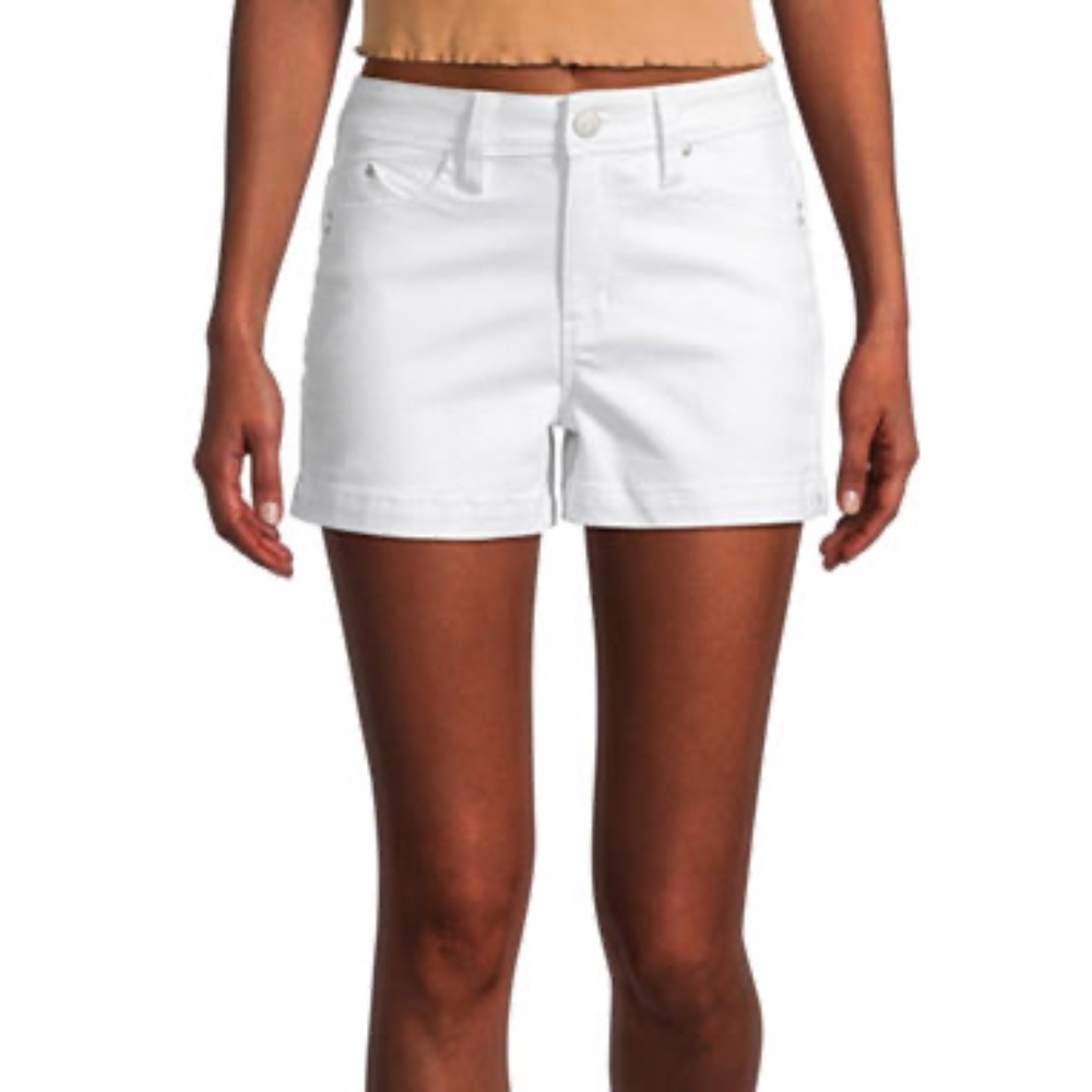 NWT Ymi Womens High Rise 3" White Denim Short
